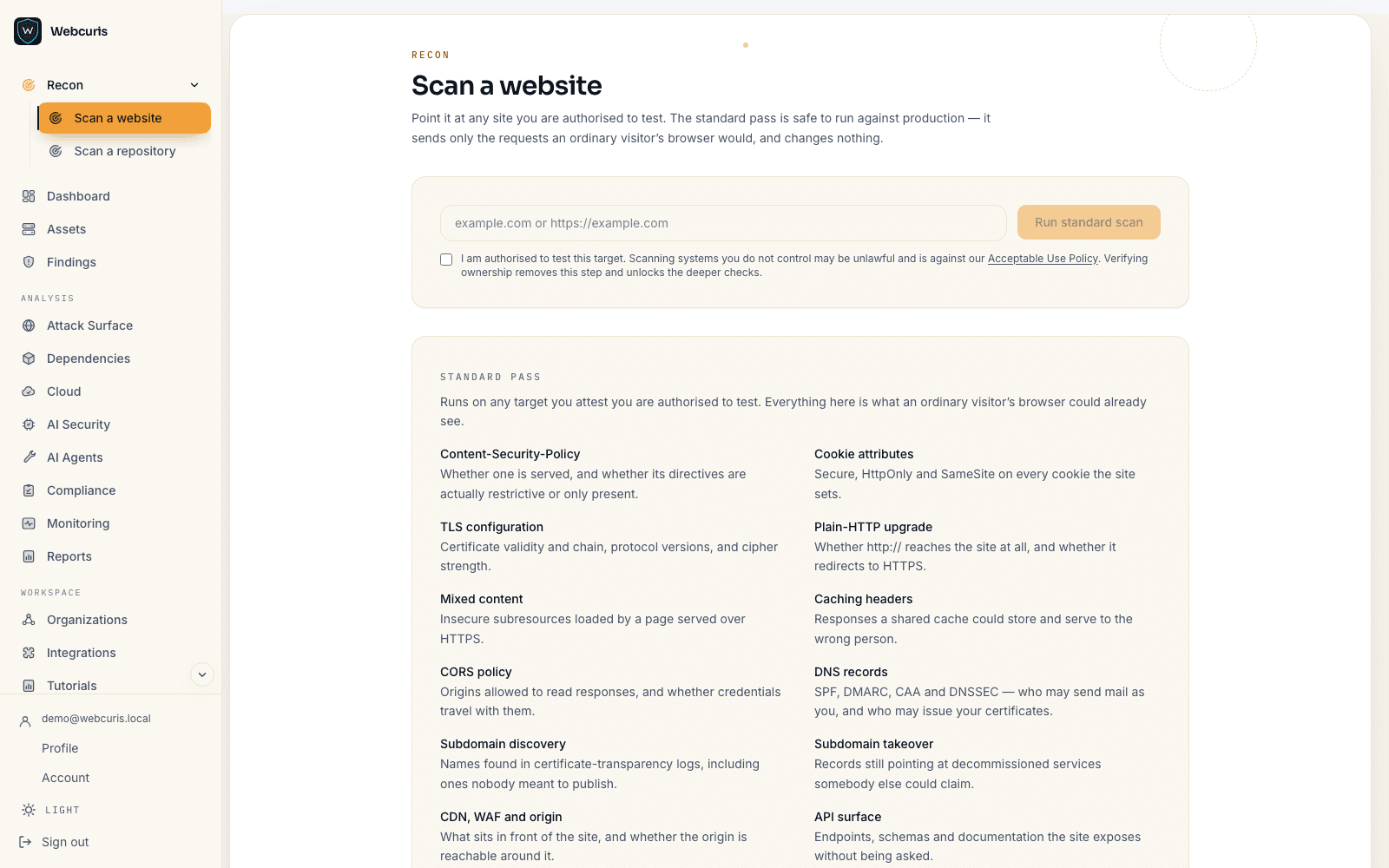 The website scan form, with the address field and the list of checks that will run.